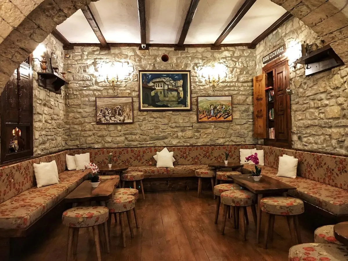 Hotel Mangalemi Berat