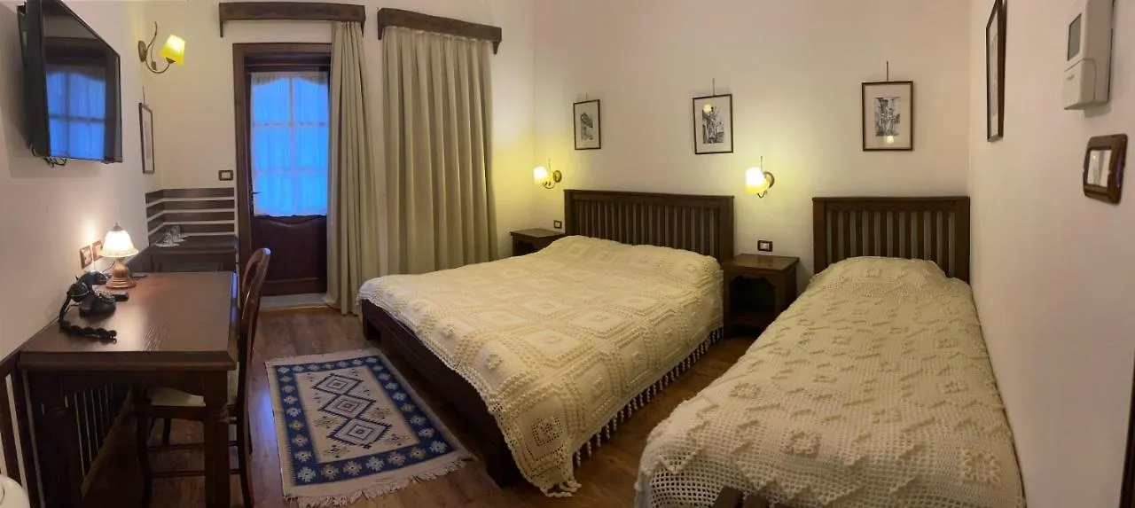 Hotel Mangalemi Berat