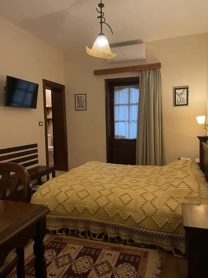 Hotel Mangalemi Berat