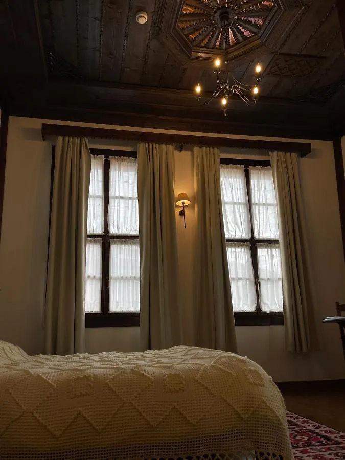 Hotel Mangalemi Berat