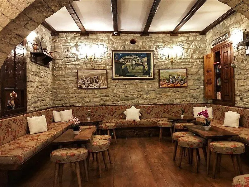 Hotel Mangalemi Berat