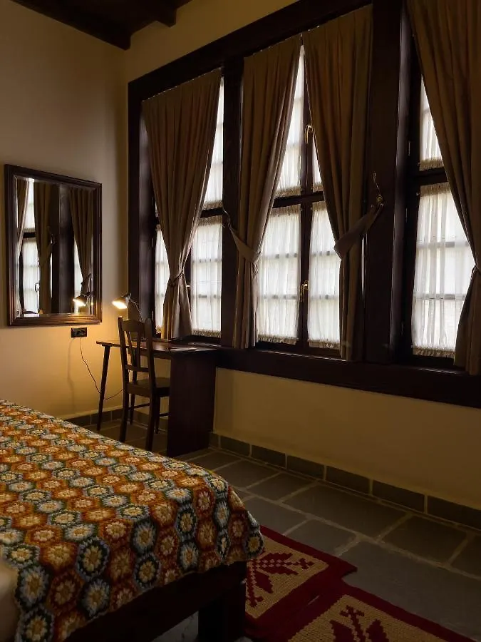 Hotel Mangalemi Berat