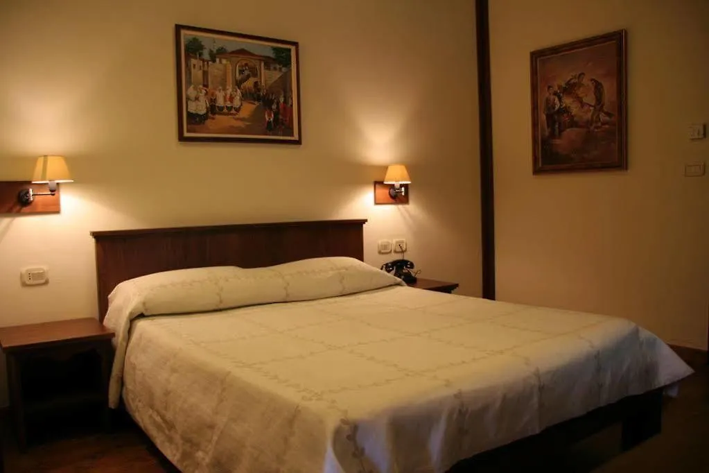 Hotel Mangalemi Berat