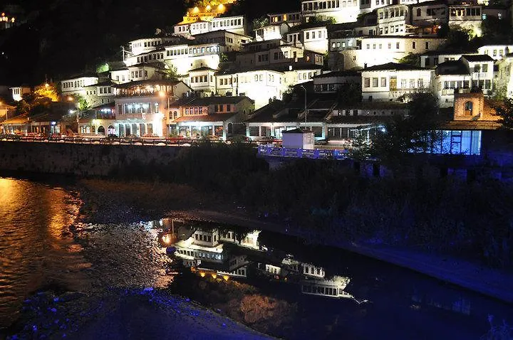 ****  Hotel Mangalemi Berat Albanien