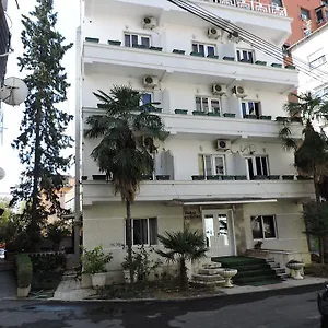 https://europa.hotels-in-tirana.com
